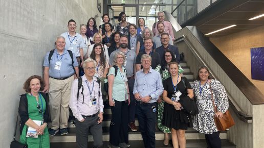 Gruppenbild zur Germany Today Tour 2024 beim Technologieunternehmen Trumpf: Auch der Austausch der deutschen Hochschullandschaft mit Partnern aus der Wirtschaft wurde den nordamerikanischen Hochschulvertreterinnen und -vertretern vorgestellt.